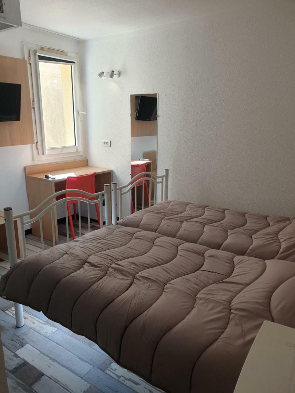 Welcomotel Limoges Buitenkant foto